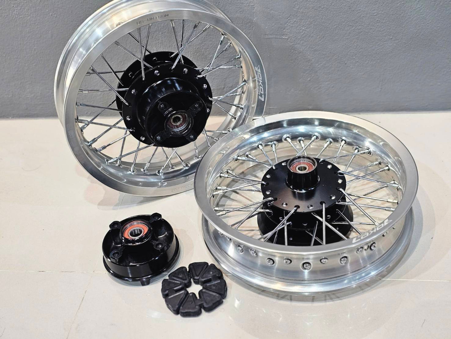 8ft-MONKEY GROM DAX Spoke Silver Wheel Set (FR ABS対応)　